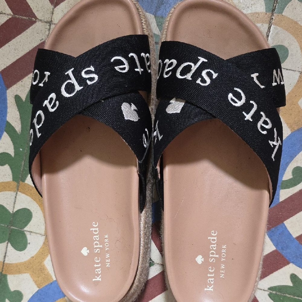 Kate Spade Black and Cream Sandals/flops/wedge